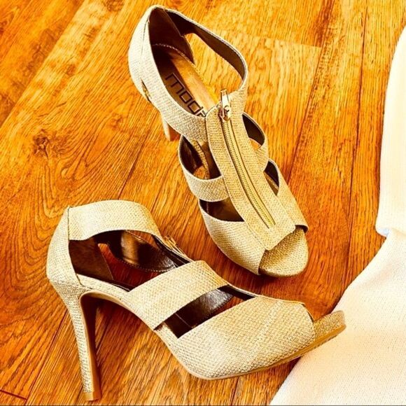 METALLIC GOLD MODA SPANA CAGE T-STRAP HEELS 8 NEW - Picture 12 of 16